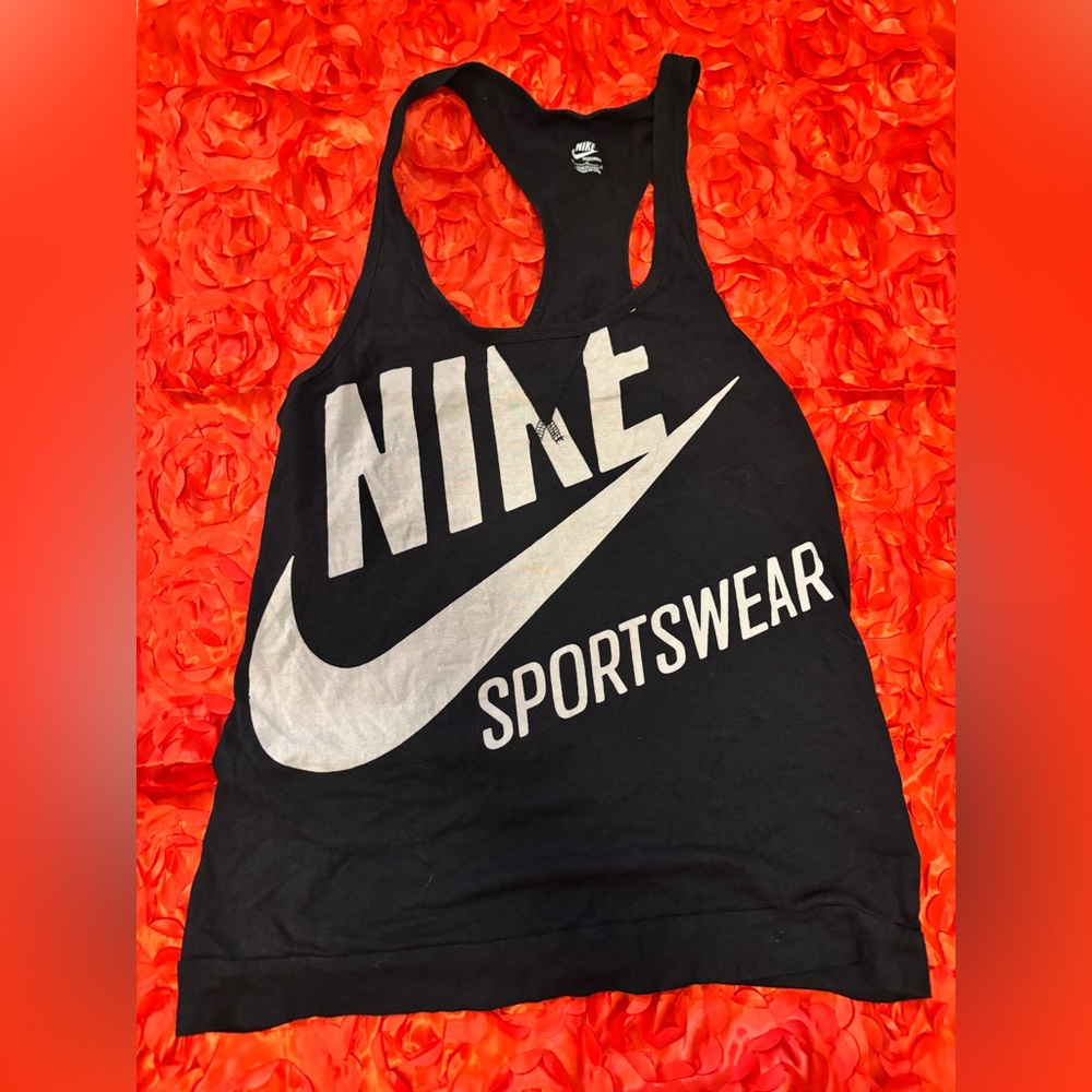 ❌SOLD❌Nike Black and White Sportswear Tank Top Bamboo Cotton